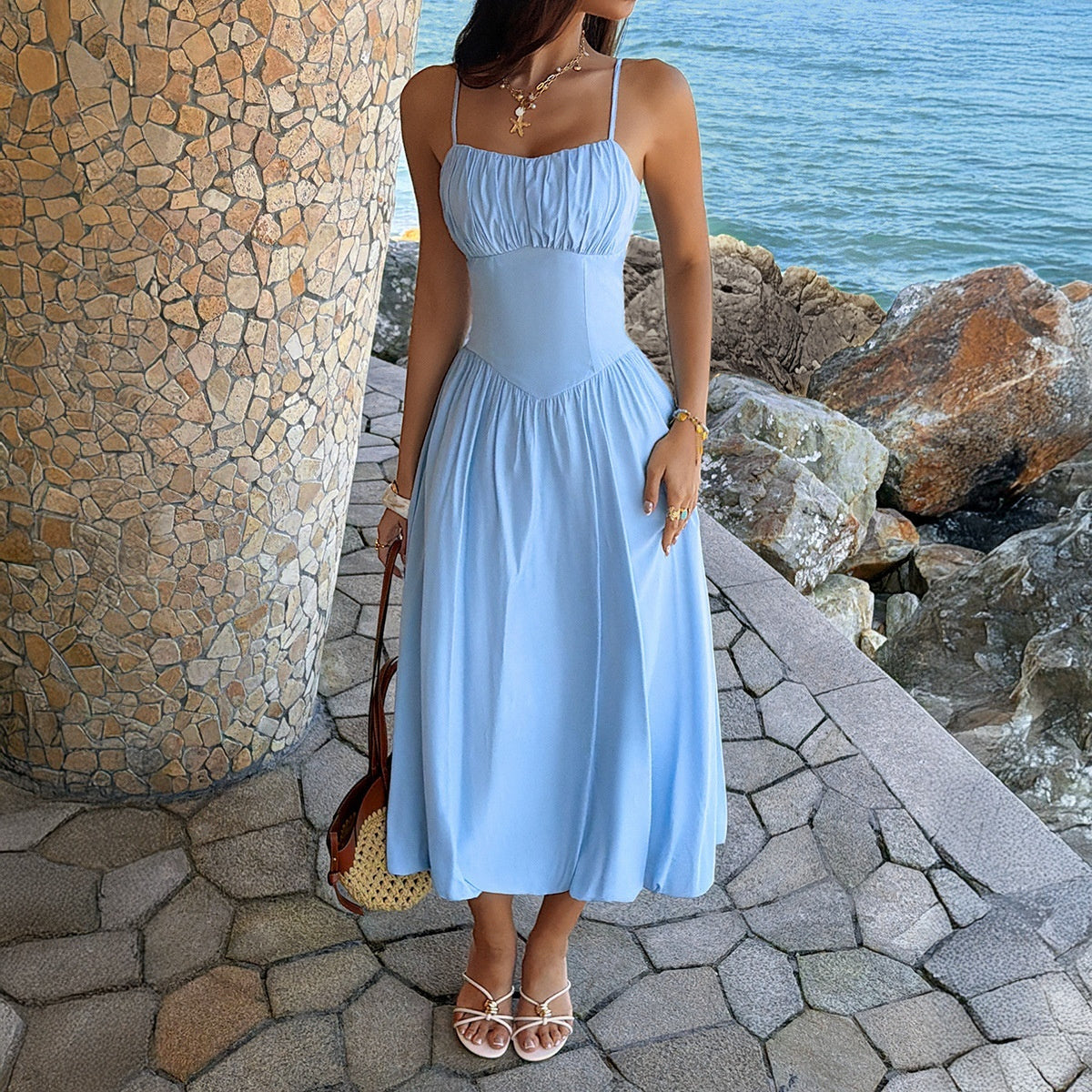 StraplessSleeveless Resort-style Waist-cinching Backless Dress