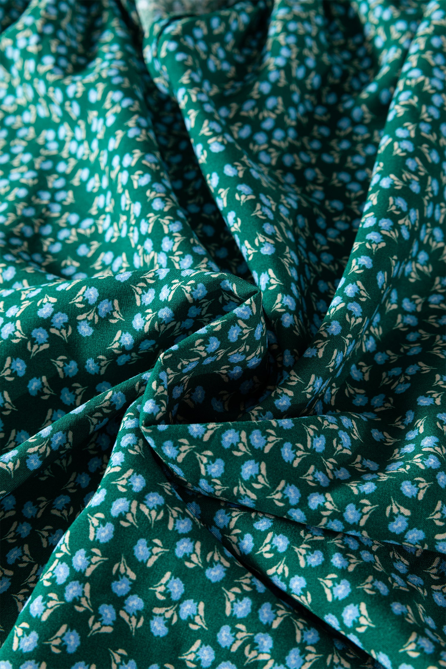 Green Boho Chic Notched V Neck Plus Floral Short Sleeve Top