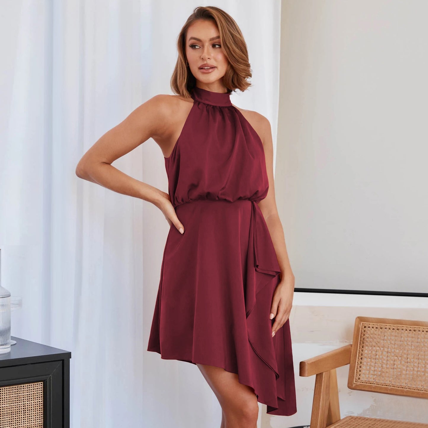 New Women's Dress Hanging Neck Tank Top Evening Dress Celebrity Sling Dress Wedding Dress Mid skirt