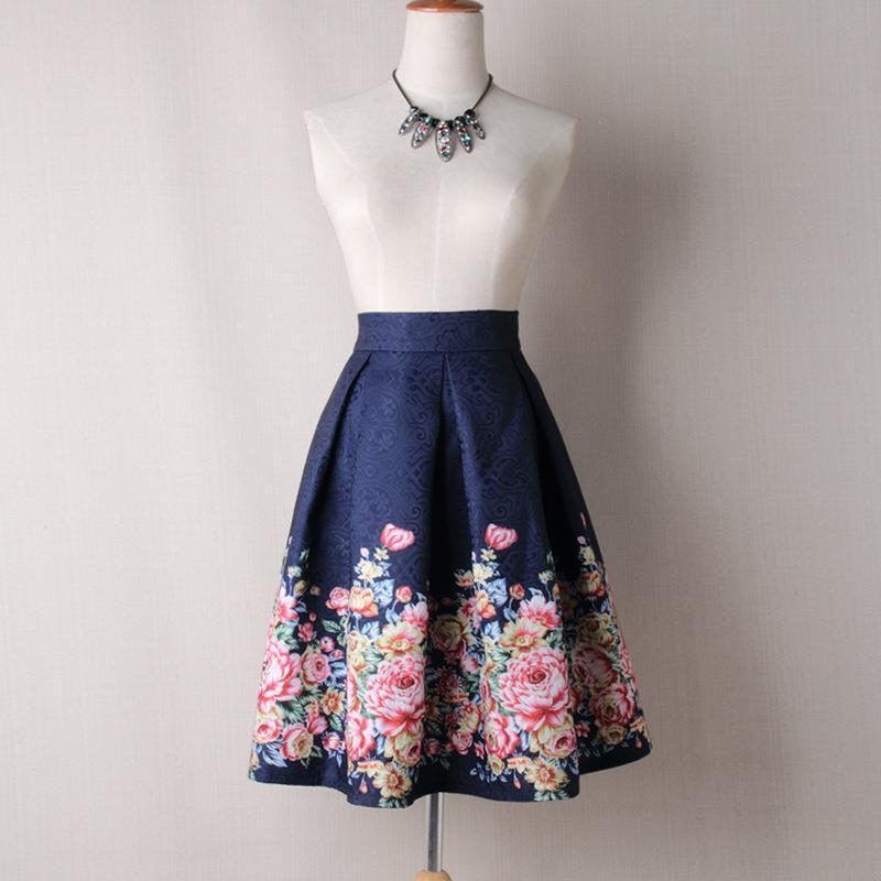 Medium length A-line puffy half pleated skirt