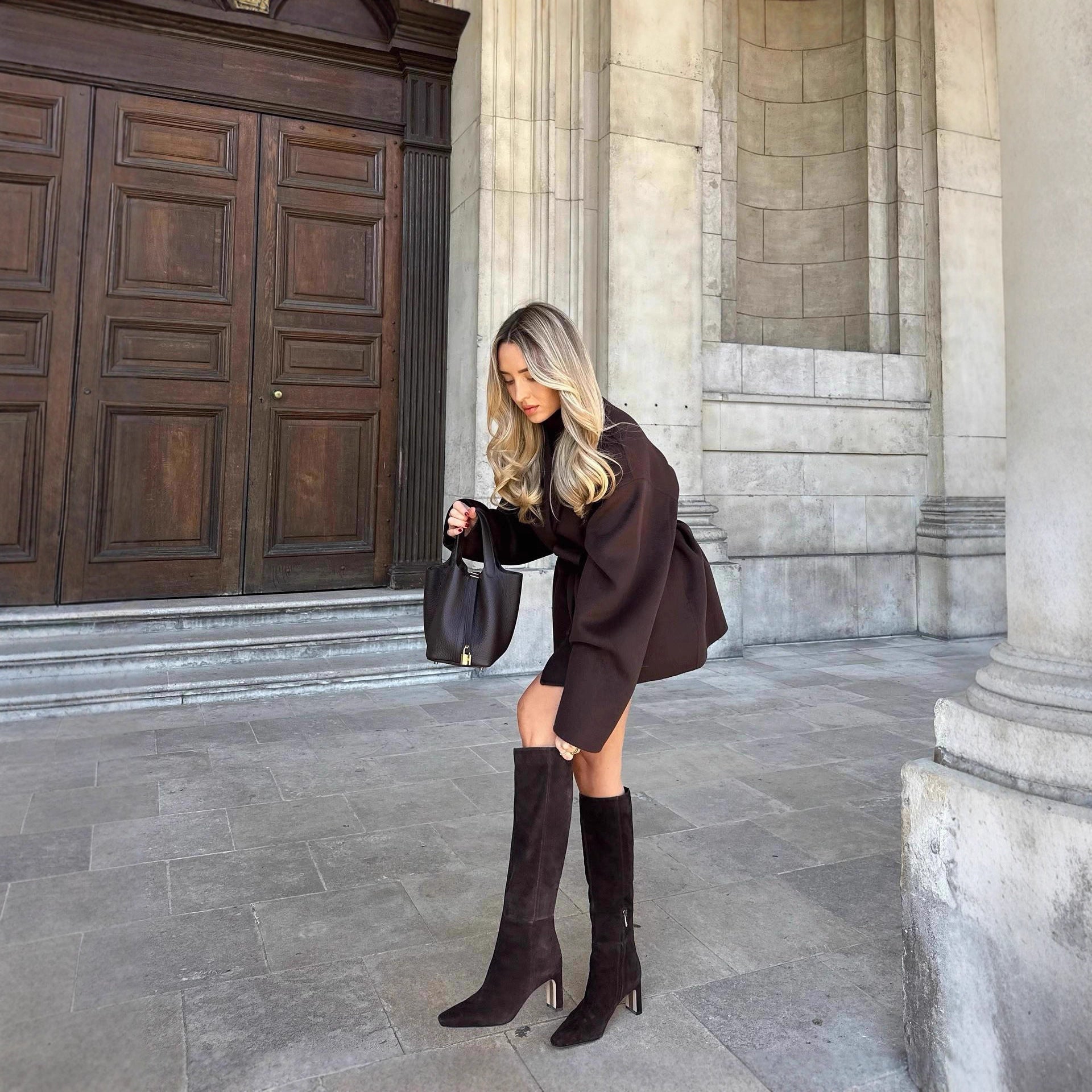 Temperament Wild Waist-controlled Lace-up Short Woolen Coat