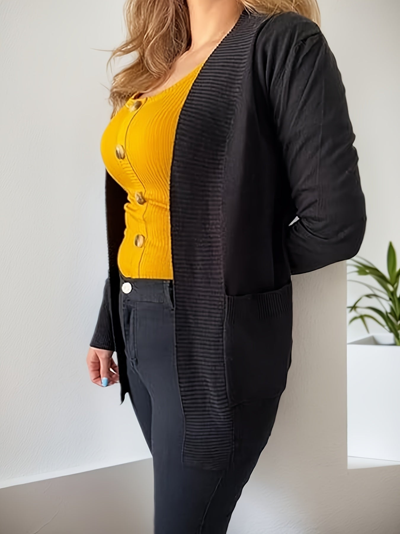 2025 Women's New Cardigan, Solid Color Knitted Jacket, Casual Lightweight Cardigan With Pockets, Fashionable Top For Streetwear Women