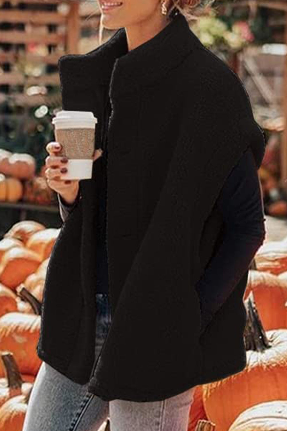Cappotto gilet con colletto alla coreana con maniche in sherpa nero