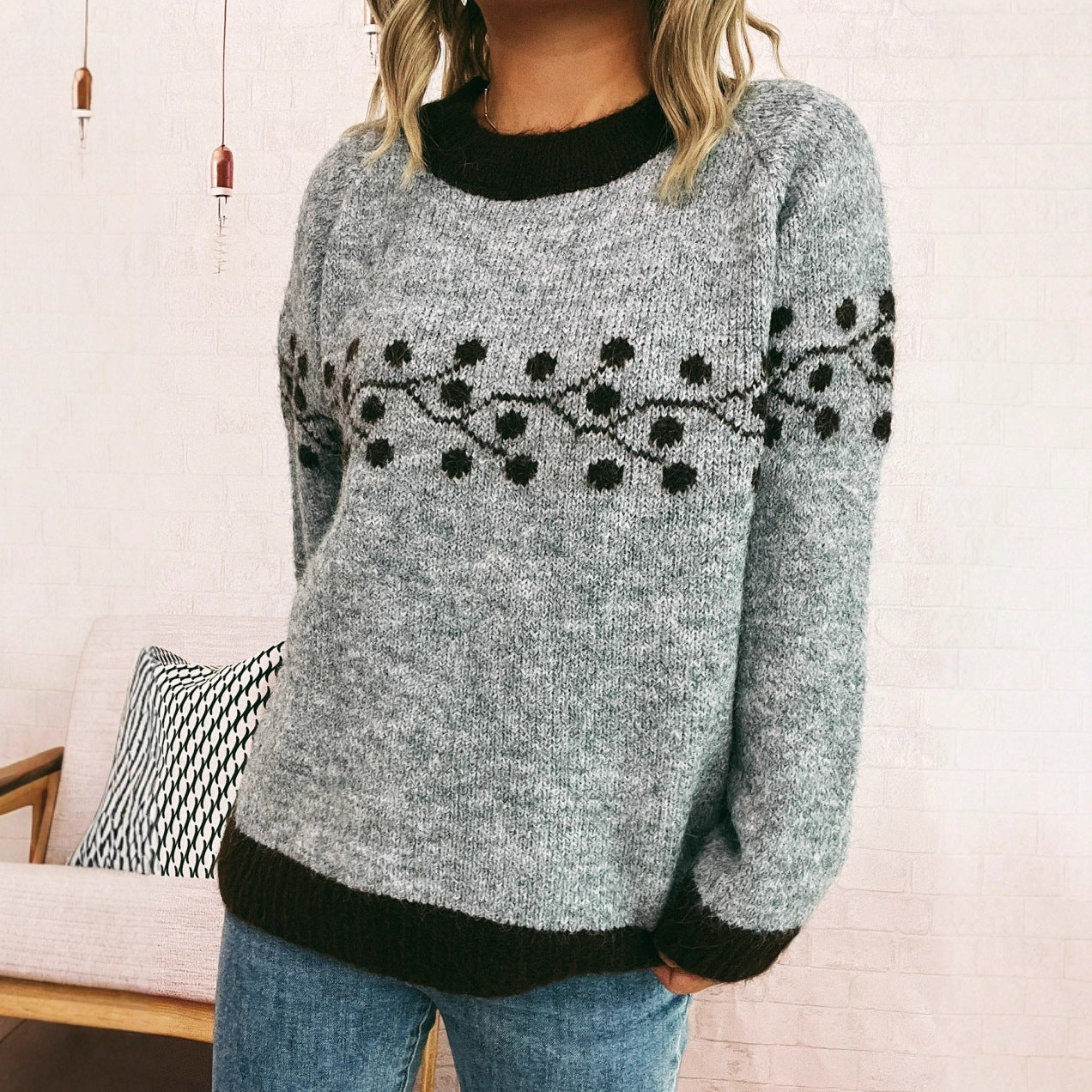 Autumn And Winter New Polka Dot Branch Jacquard Commute Leisure Sweater