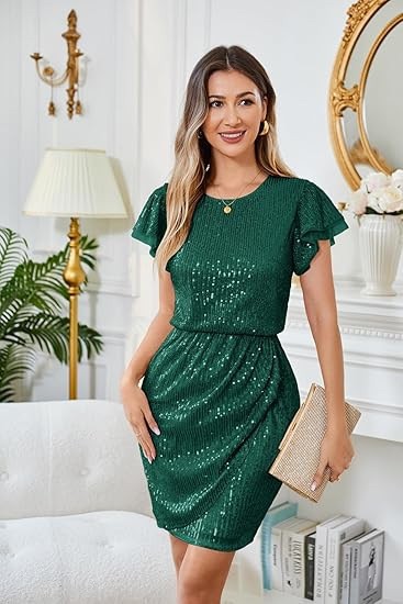 High-waisted Fashionable Sequin Dress With A Round Neckline