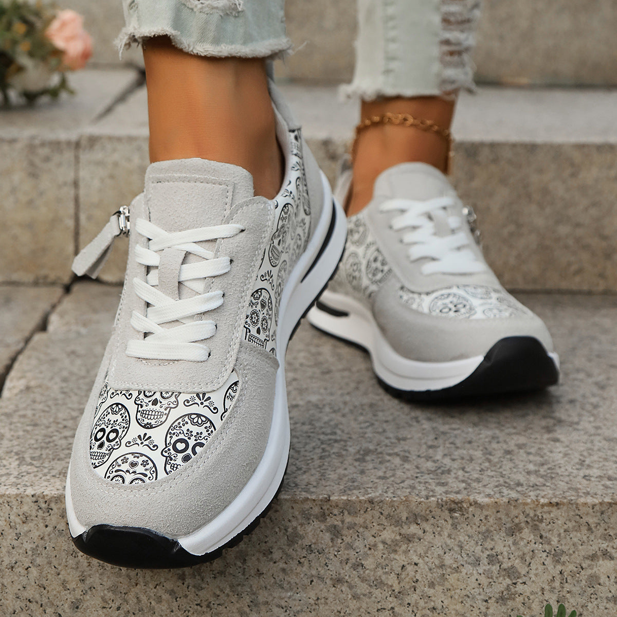 Zapatos de tacón de mujer de fondo plano de gran tamaño