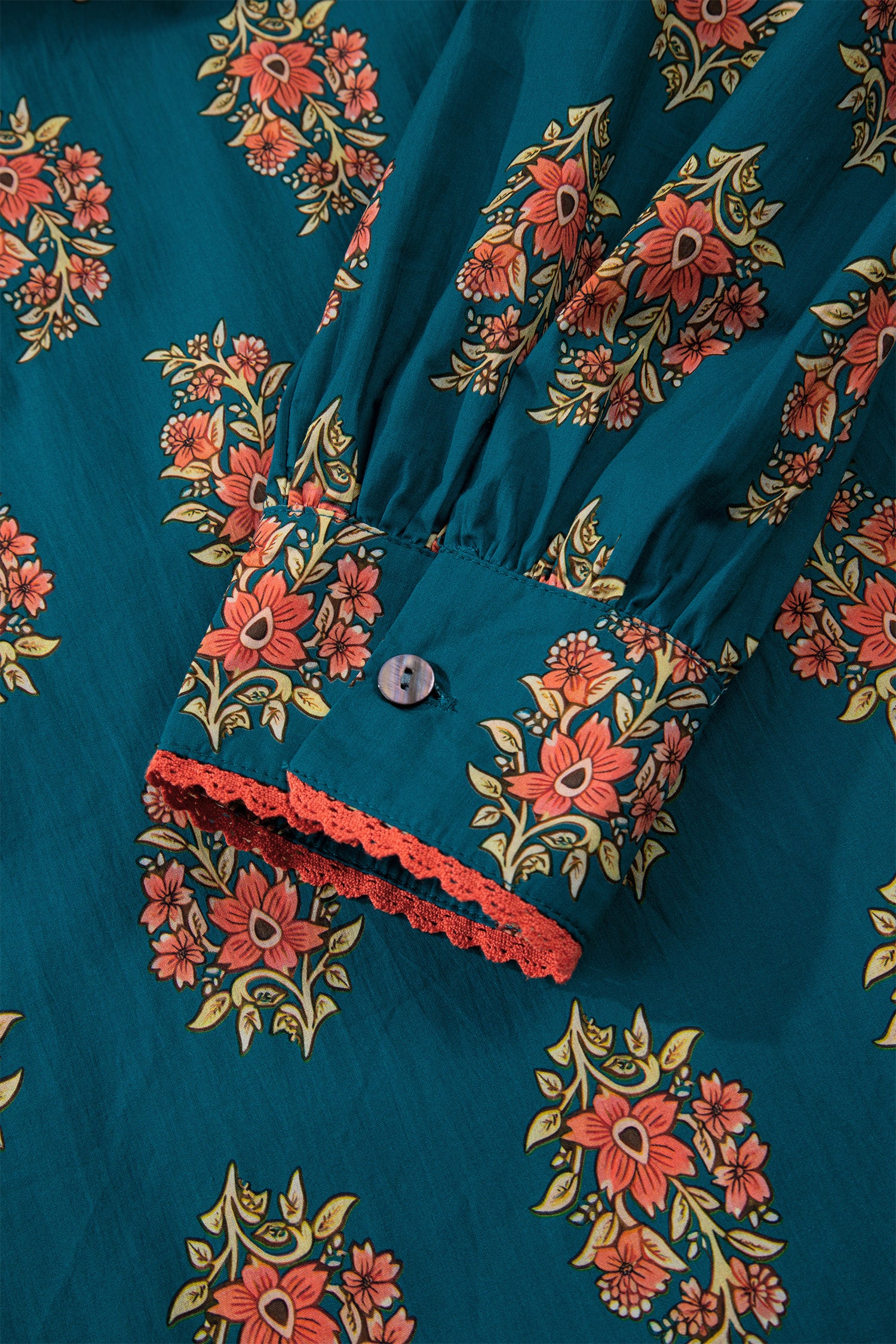 Green Plus Size Floral Print Contrast Lacy Trim Pleated Loose Shirt