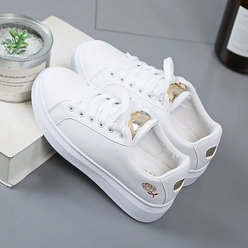 Women Casual Shoes New Spring Fashion Embroidered White Breathable Flower Lace-Up Sneakers White Tenis Feminino Flat Zapatillas