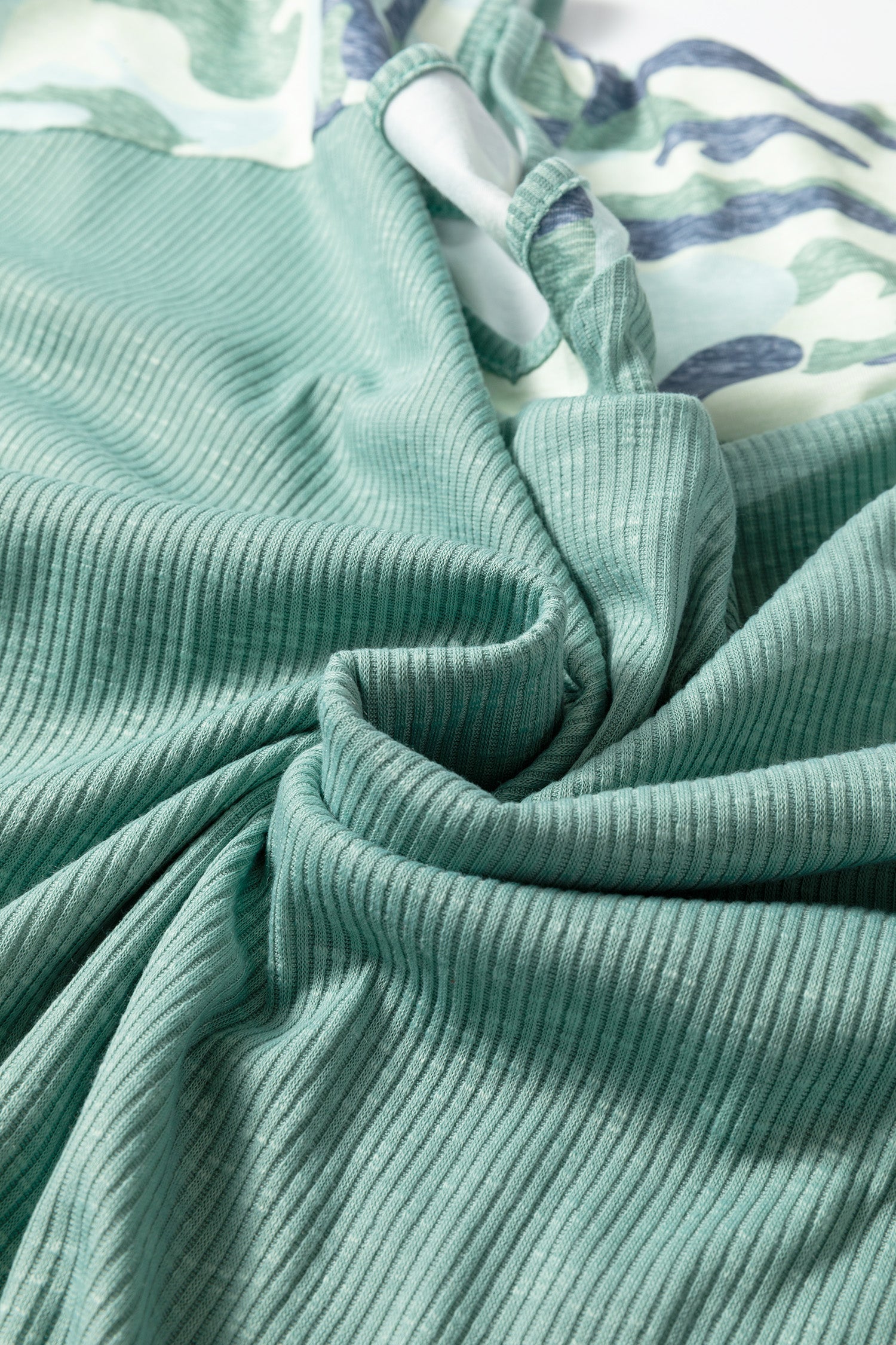 Mist Green Ribbed Camouflage Patchwork Plus Size V Neck Tee