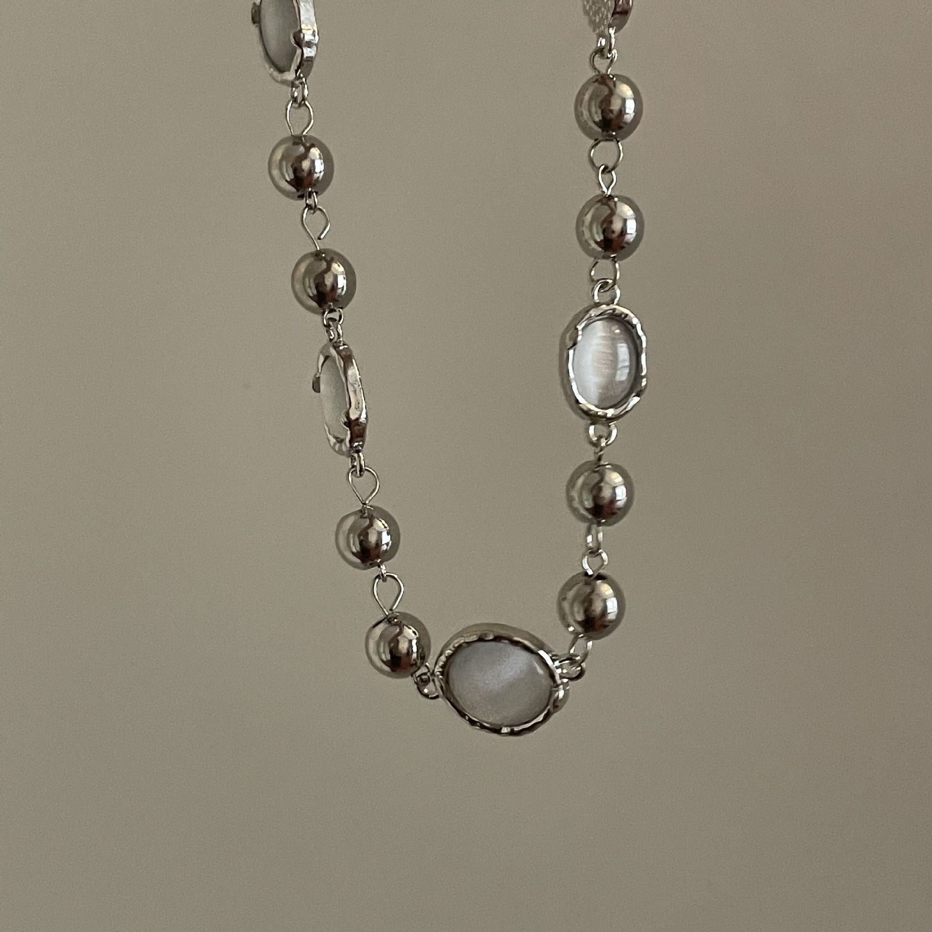 Light Luxury Jewel Ball Necklace With A Small Design Sense