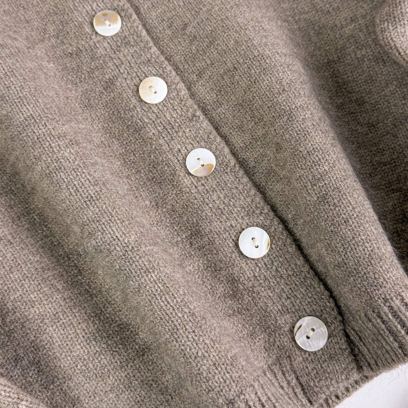 Women's Long Sleeve Solid Color Knitted Cardigan