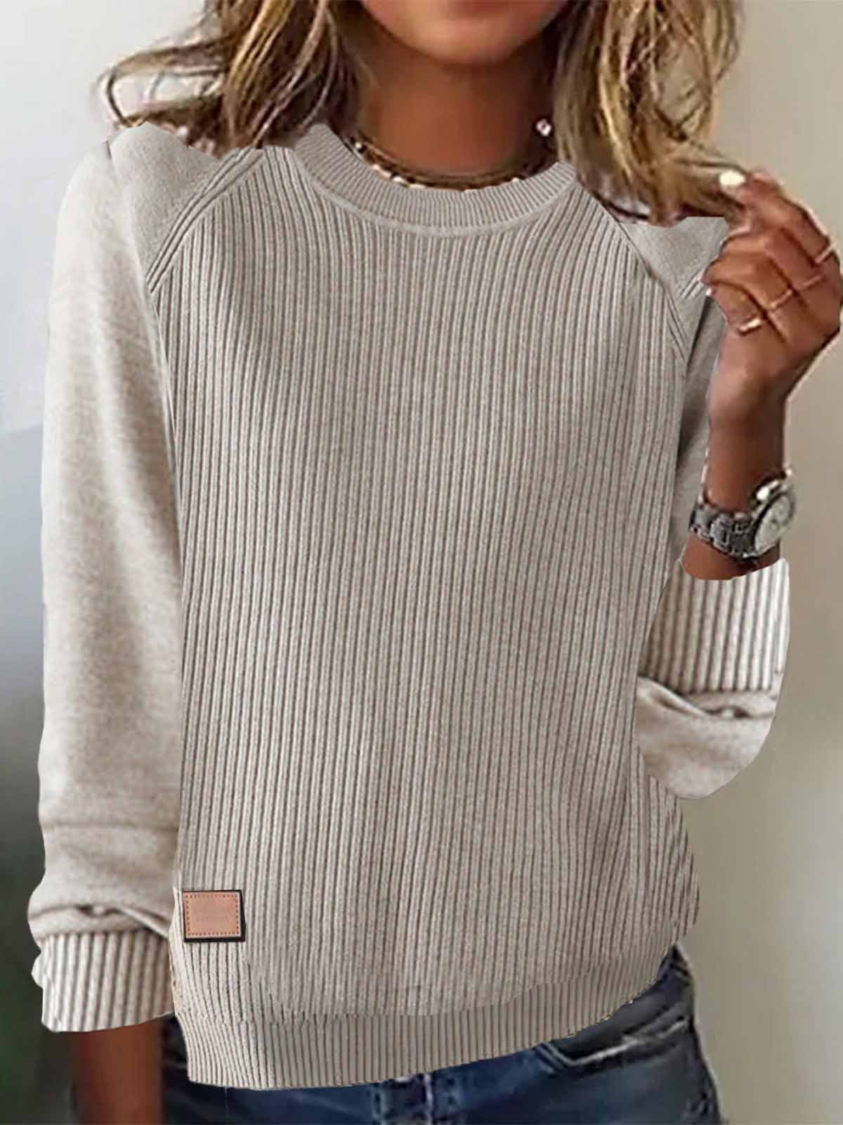 Independent Station Round Neck Long Sleeve Sweater