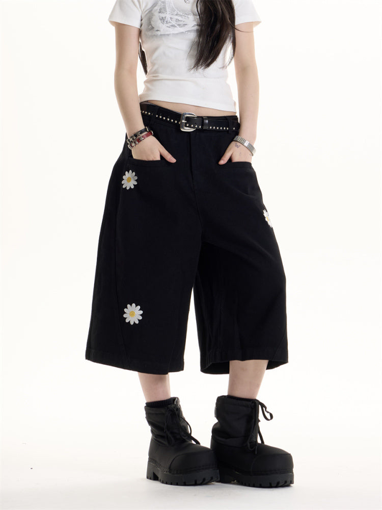 American Hot Girl Embroidered Casual Shorts