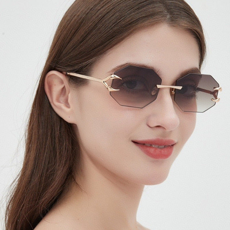 Devil Claw Sunglasses Personality Octagonal Frameless Cutting Edge Fashion Sunshade Sunglasses Concave Design
