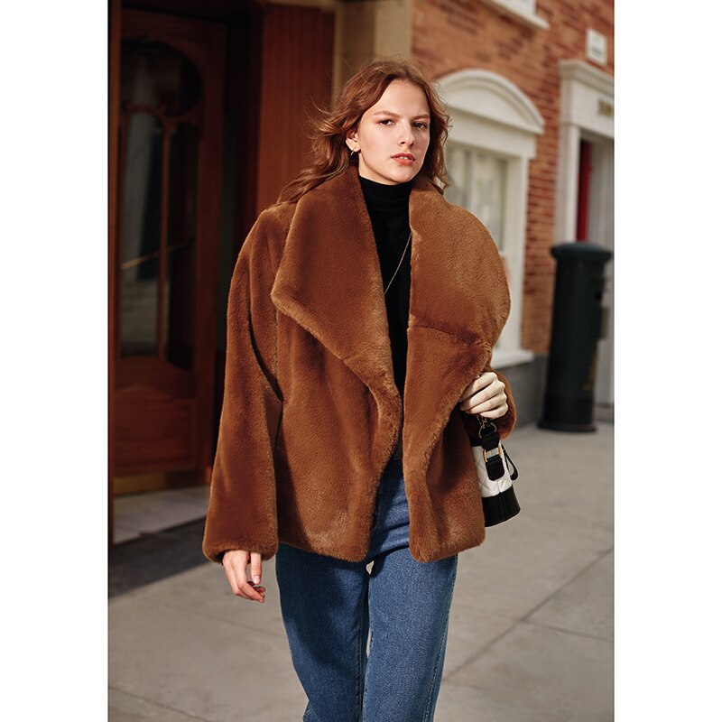 Caramel Fashionable Large Lapel Fur Coat Women's Autumn And Winter Thickened Short Coat