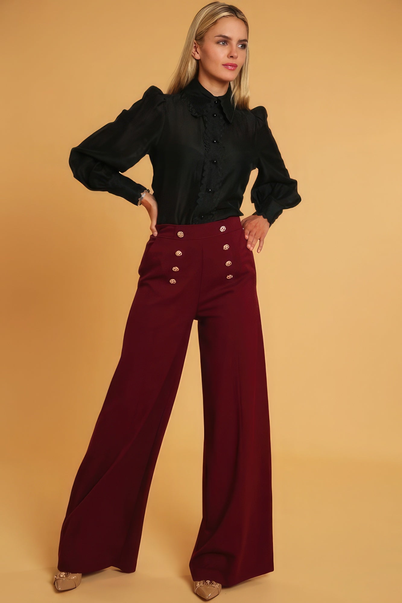 Pantaloni eleganti a vita alta