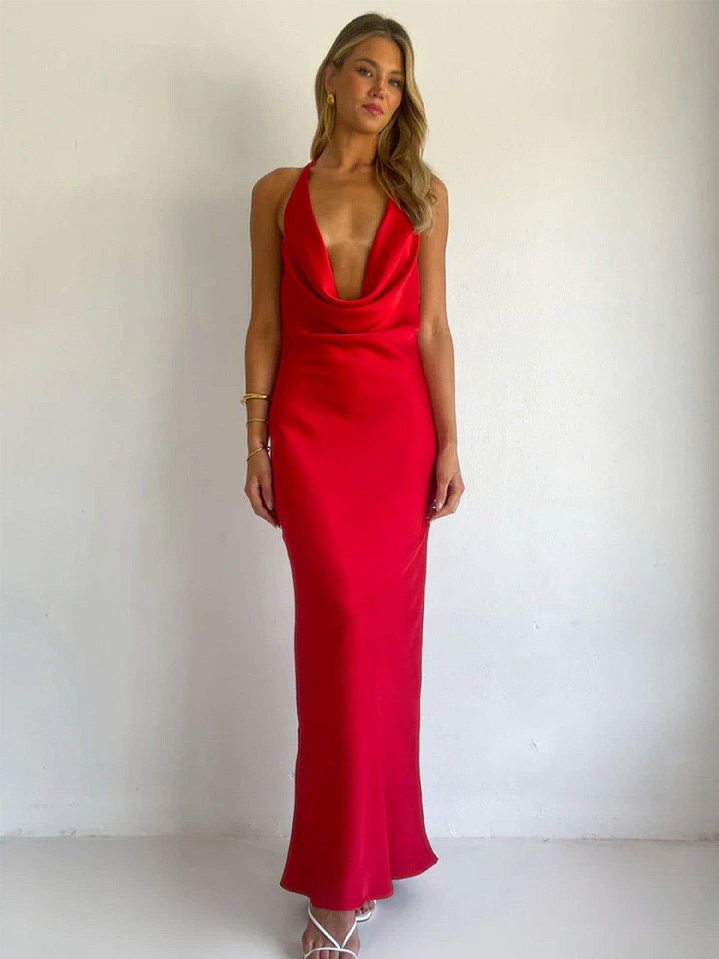 Hanging Neck Solid Color Slim Fit Dress Mid Length Dress