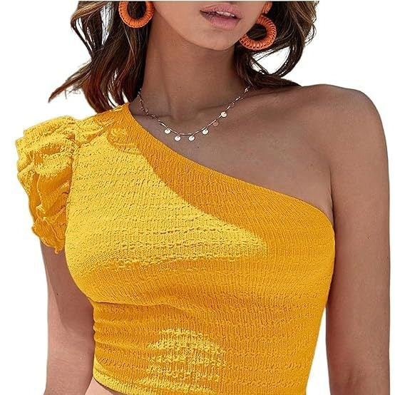 Top With One-Shoulder Asymmetrical Neckline And Ruffled Hem