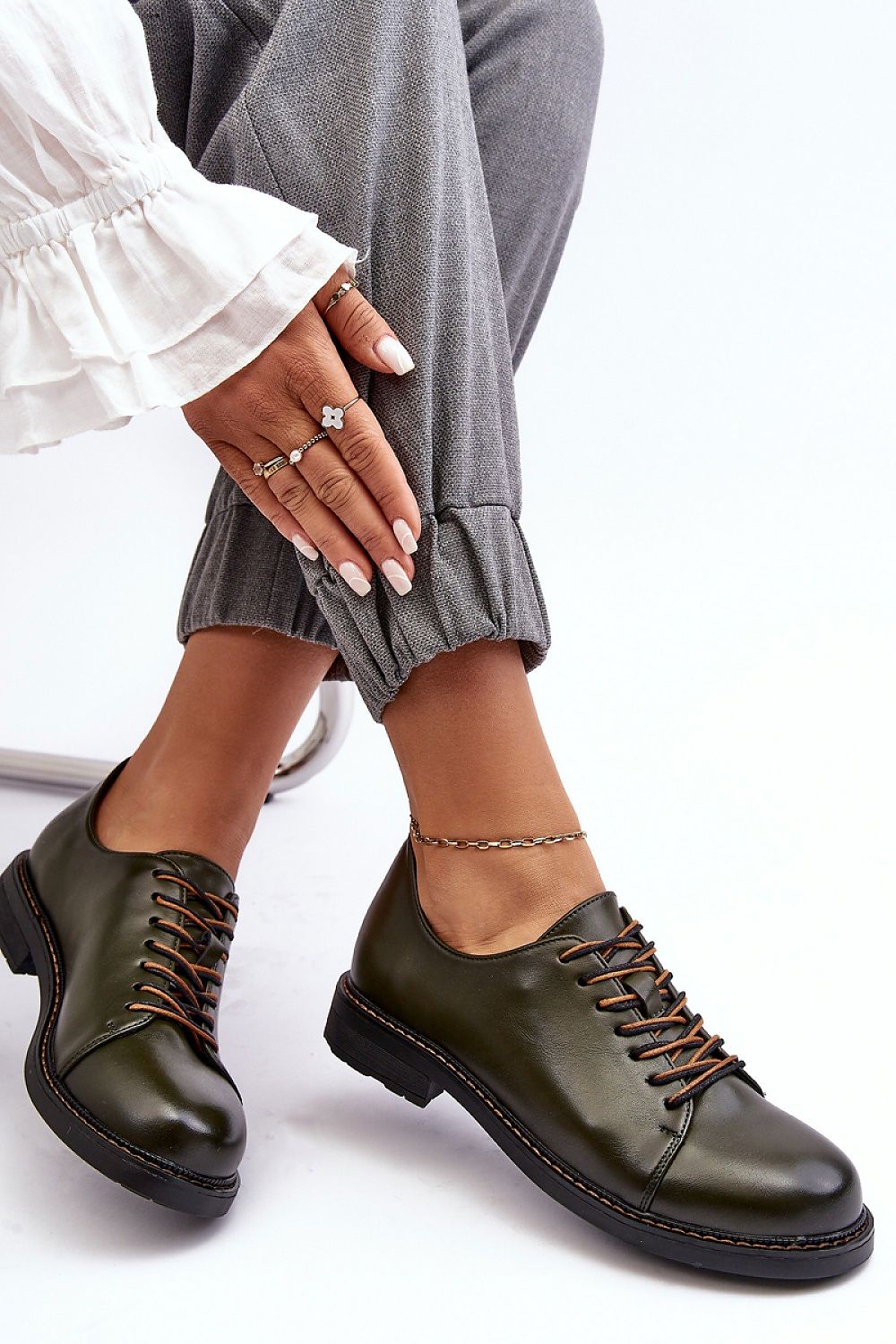 Low Shoes model 190180 Step in style