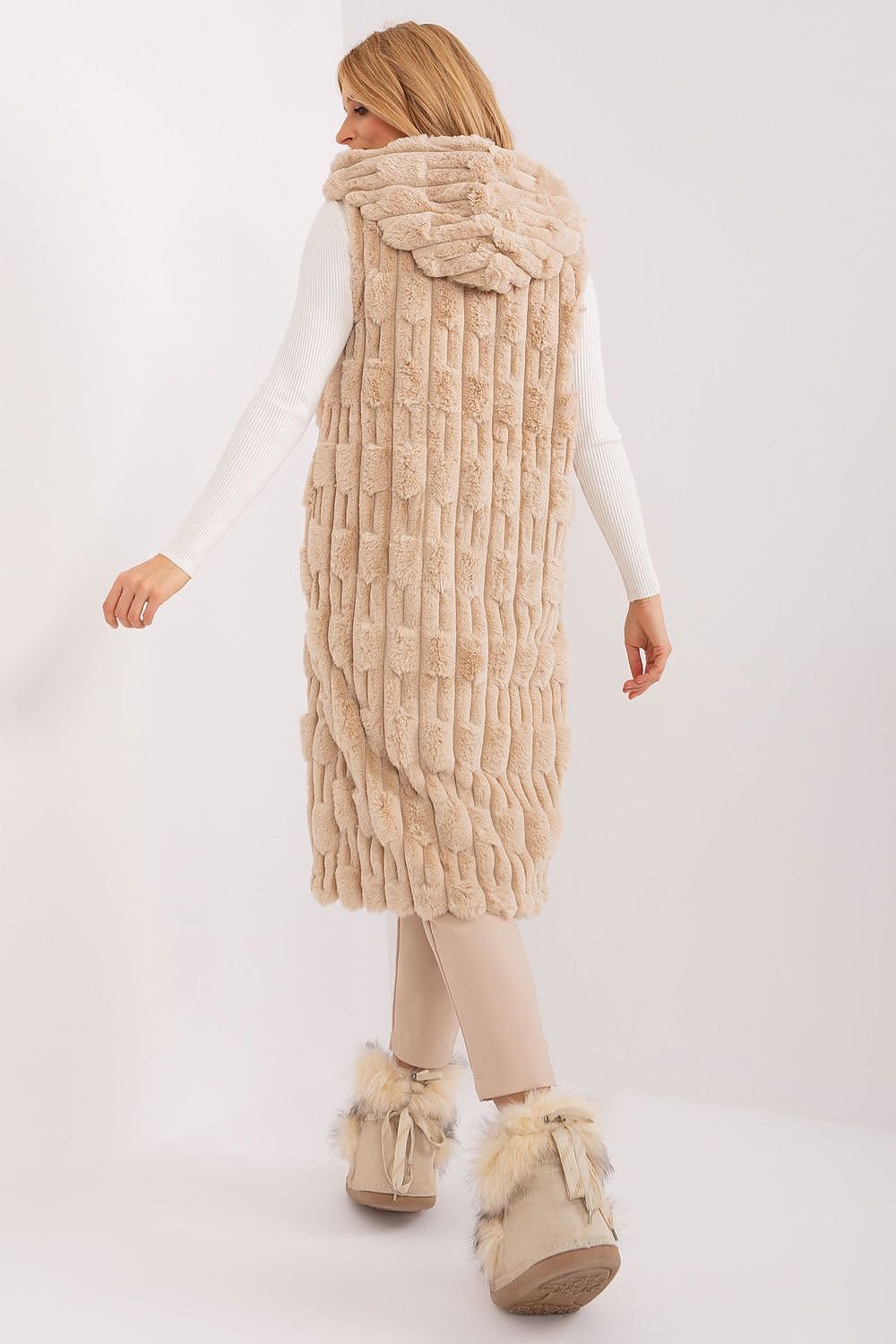 Gilet model 200522 AT