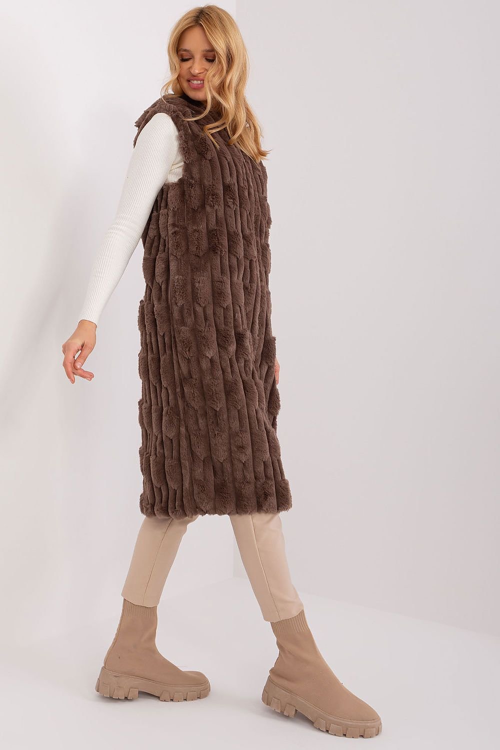 Gilet model 200522 AT