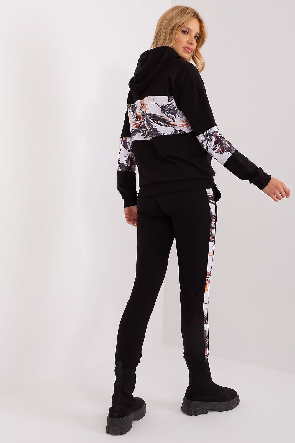 Set model 191240 Relevance