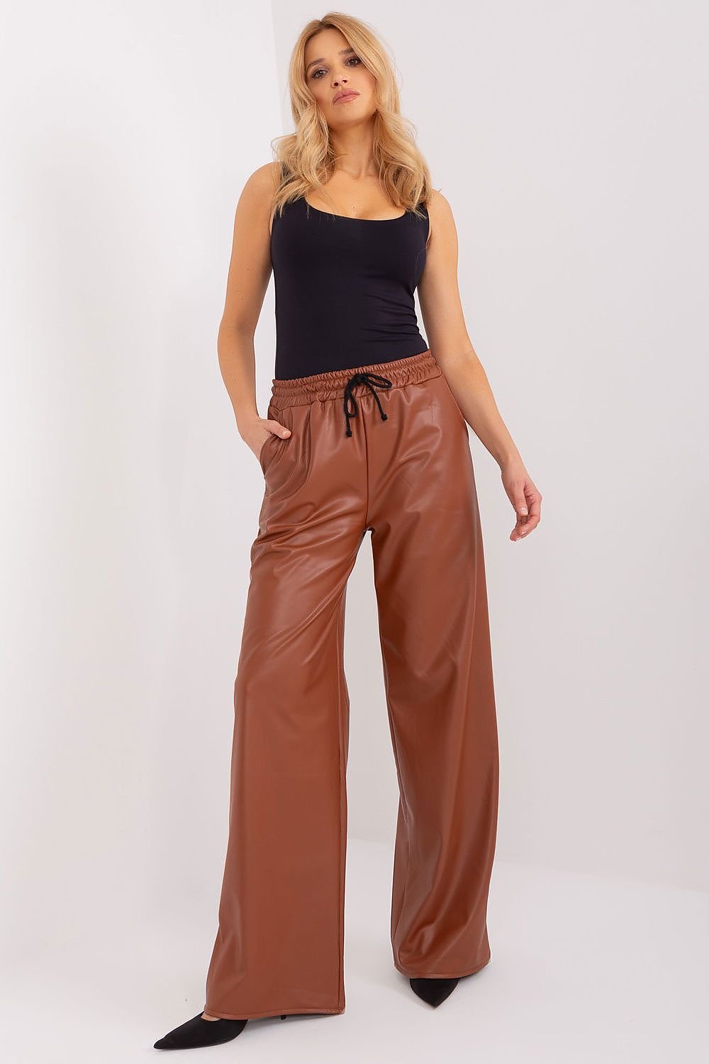 Trousers model 191565 Lakerta