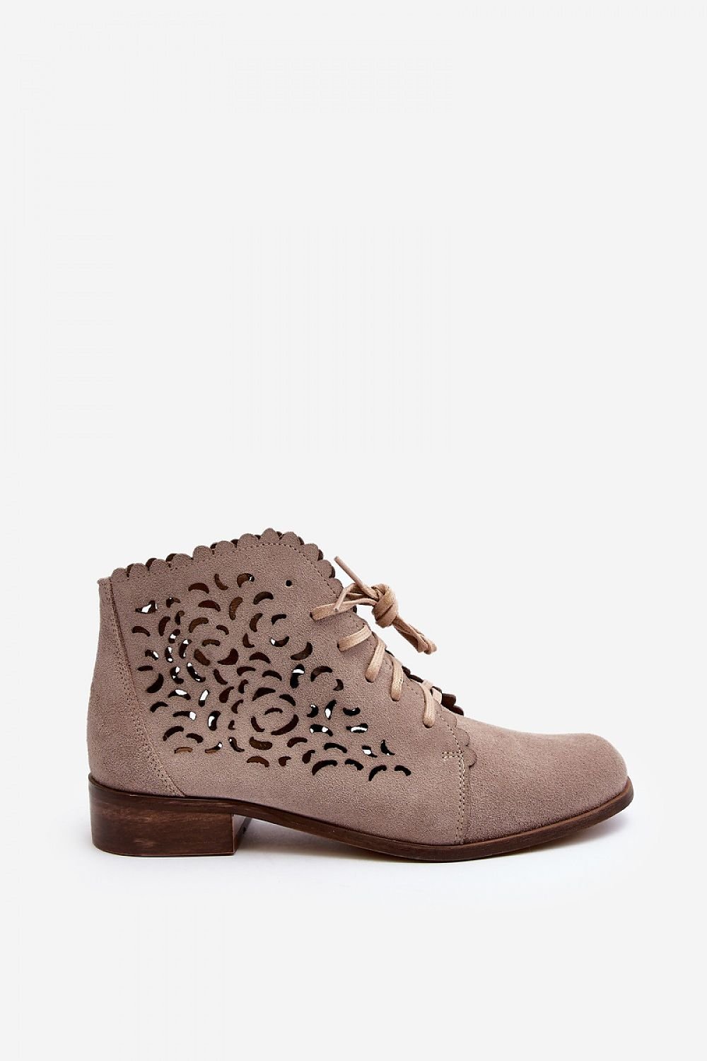 Boots model 191869 Step in style