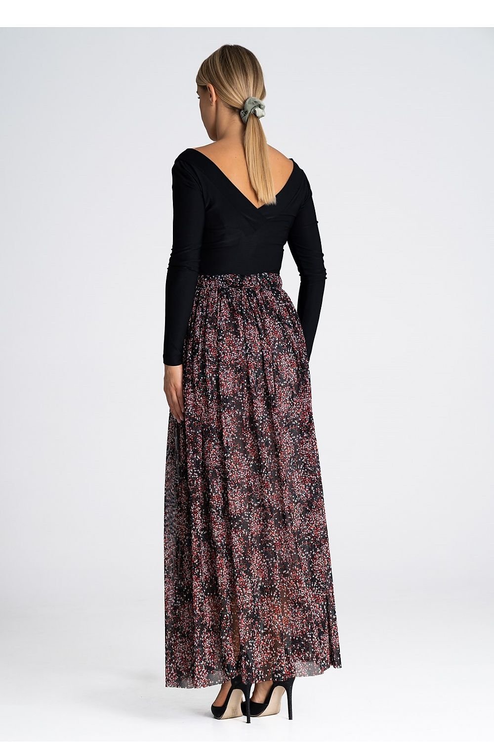 Long skirt model 204348 Figl