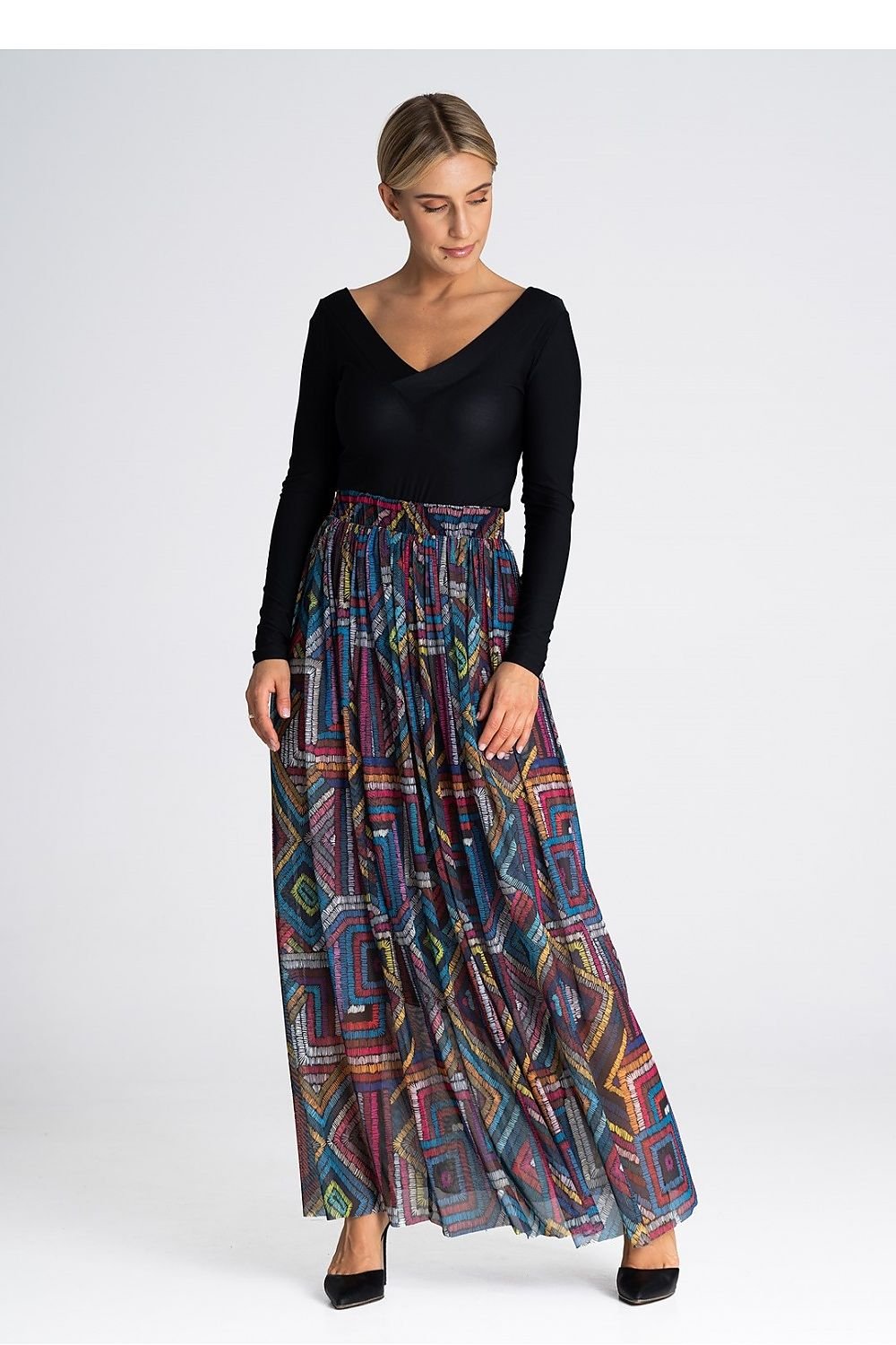 Long skirt model 204348 Figl