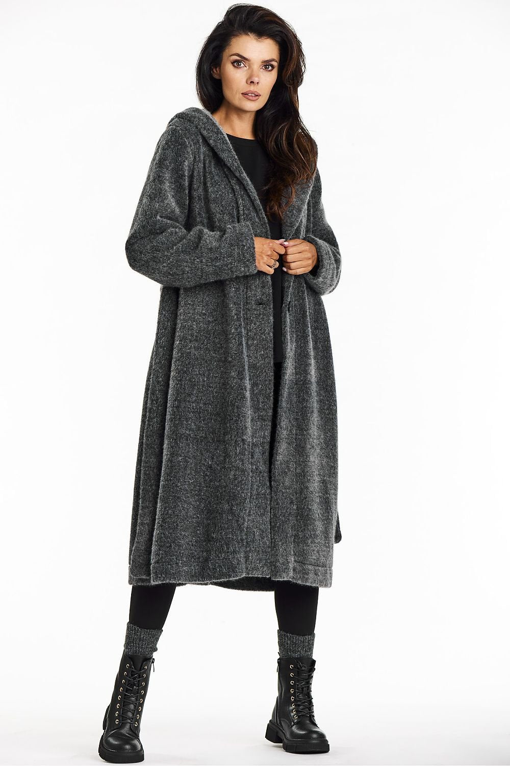 Coat model 200554 awama
