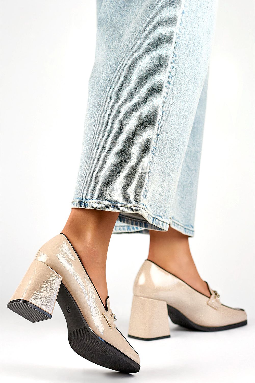 Block heel pumps model 200870 PRIMO