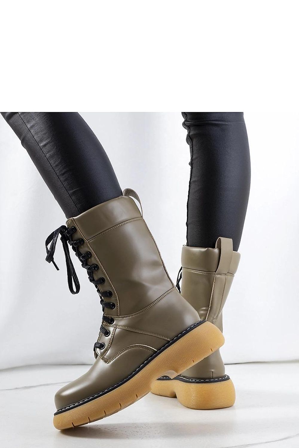 Boots model 205159 Solea