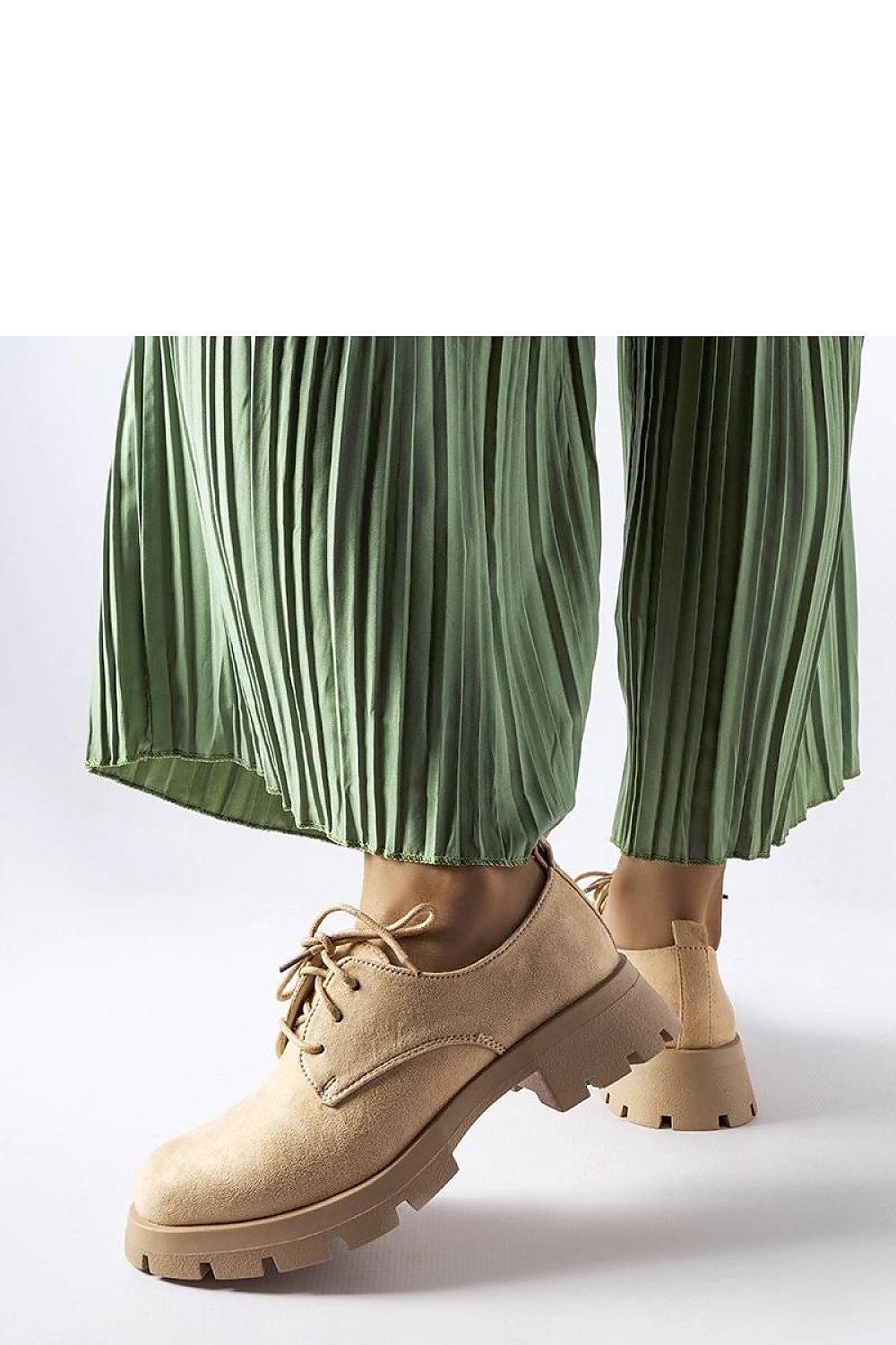 Half shoes model 206570 Solea