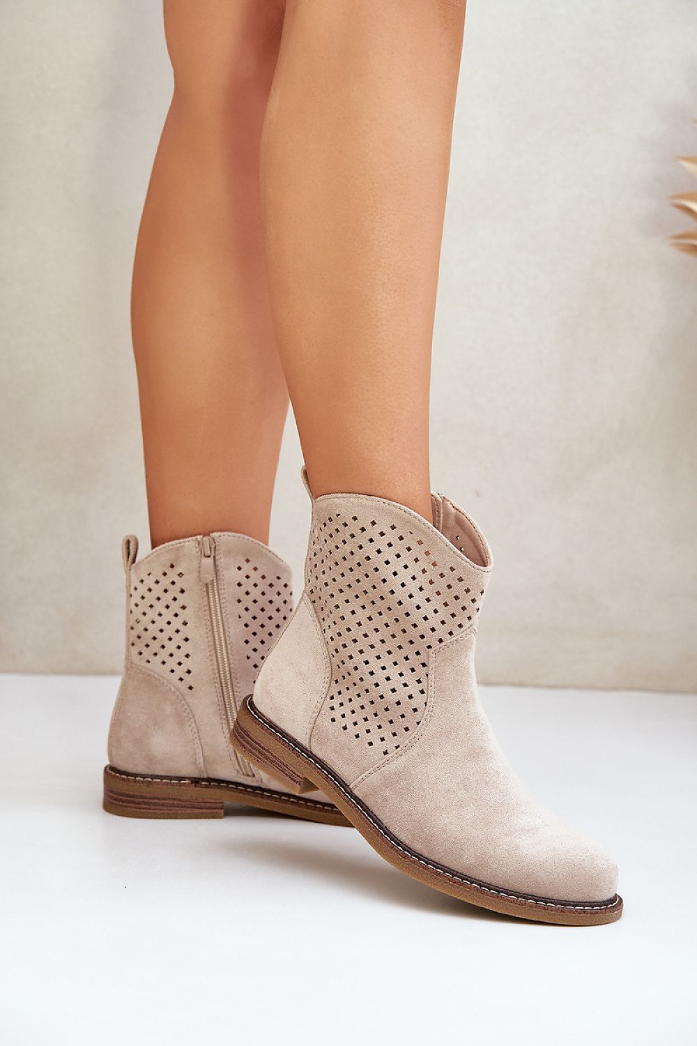 Boots model 206785 Step in style