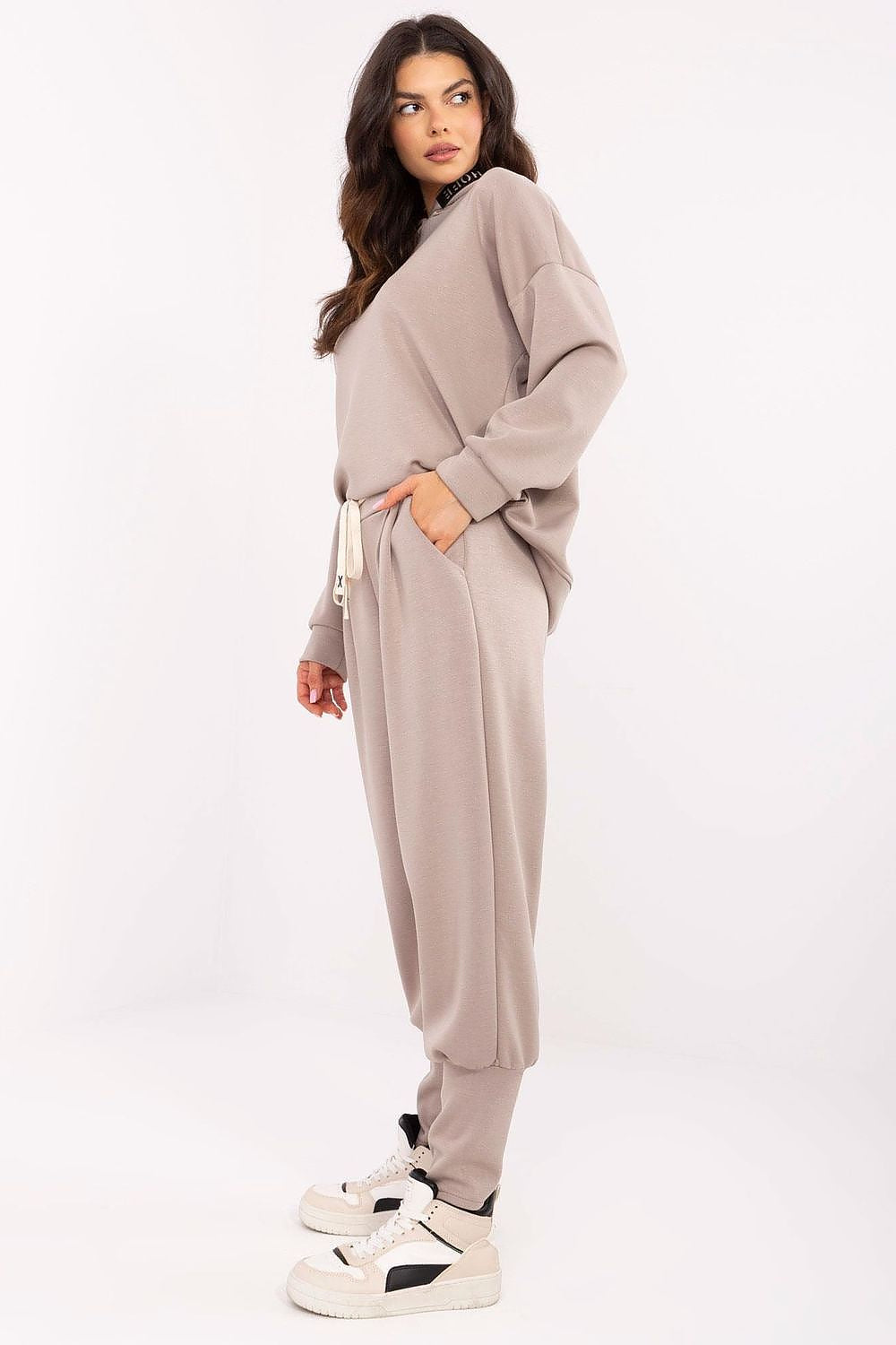 Tracksuit trousers model 207021 Italy Moda