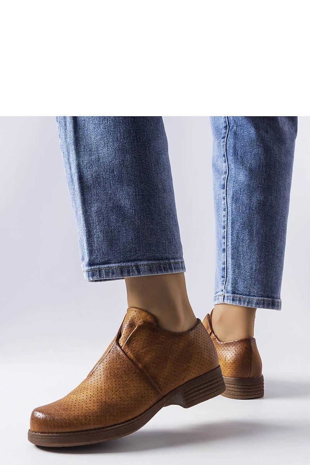 Half shoes model 207085 Solea