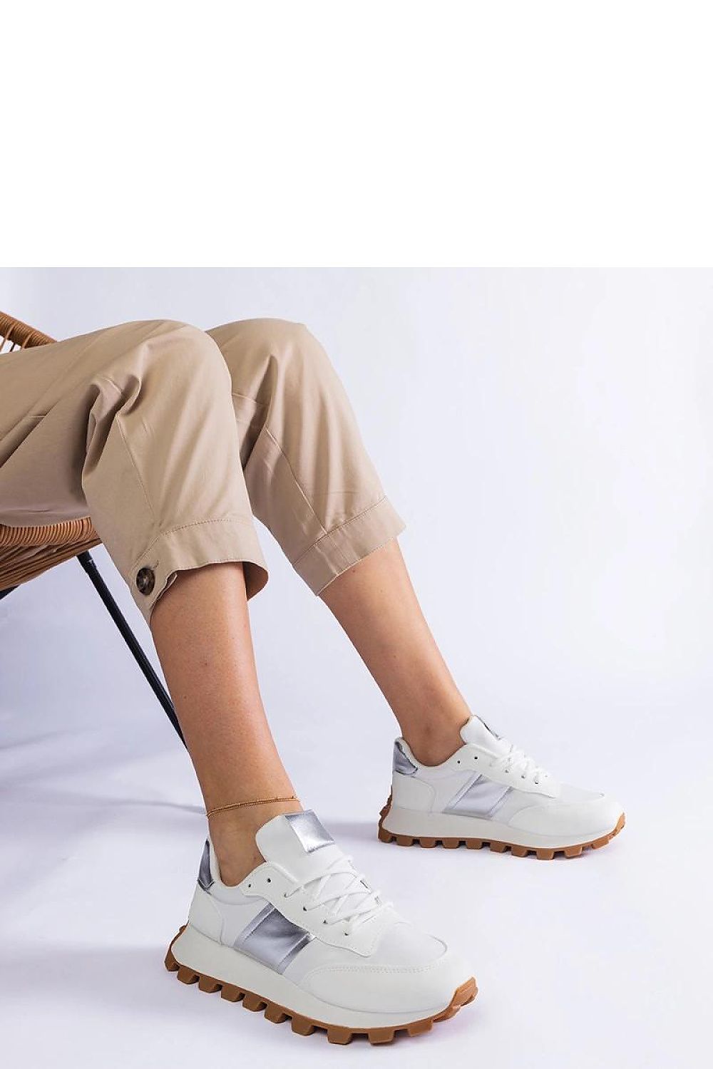 Sneakers model 207137 Solea