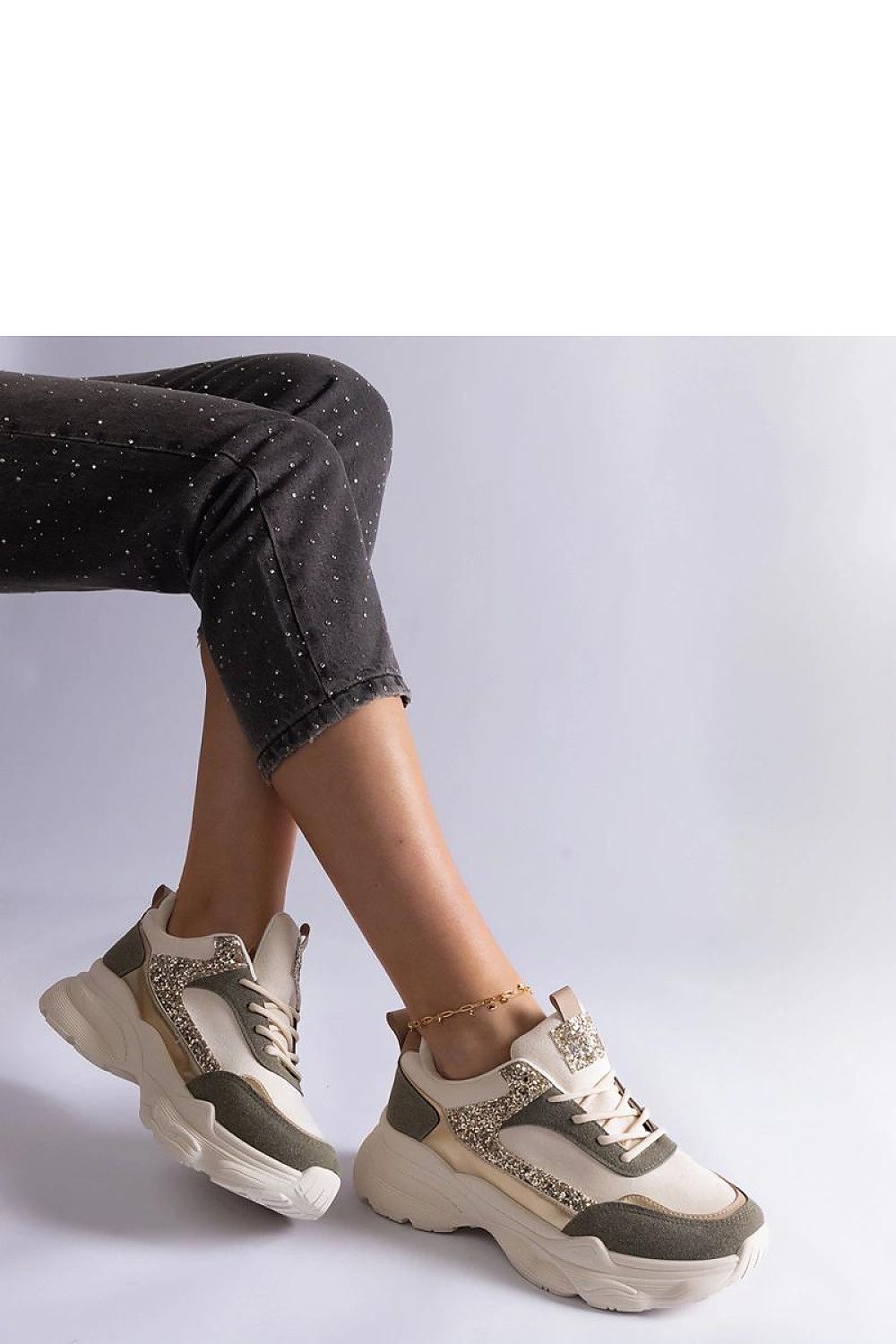 Sneakers model 207154 Solea