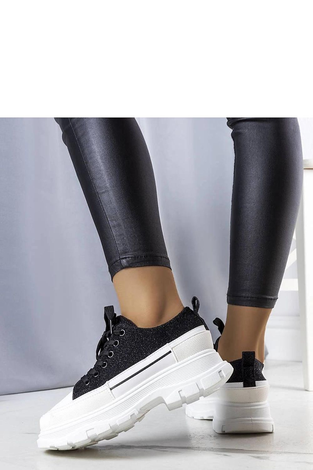 Sneakers model 207195 Solea