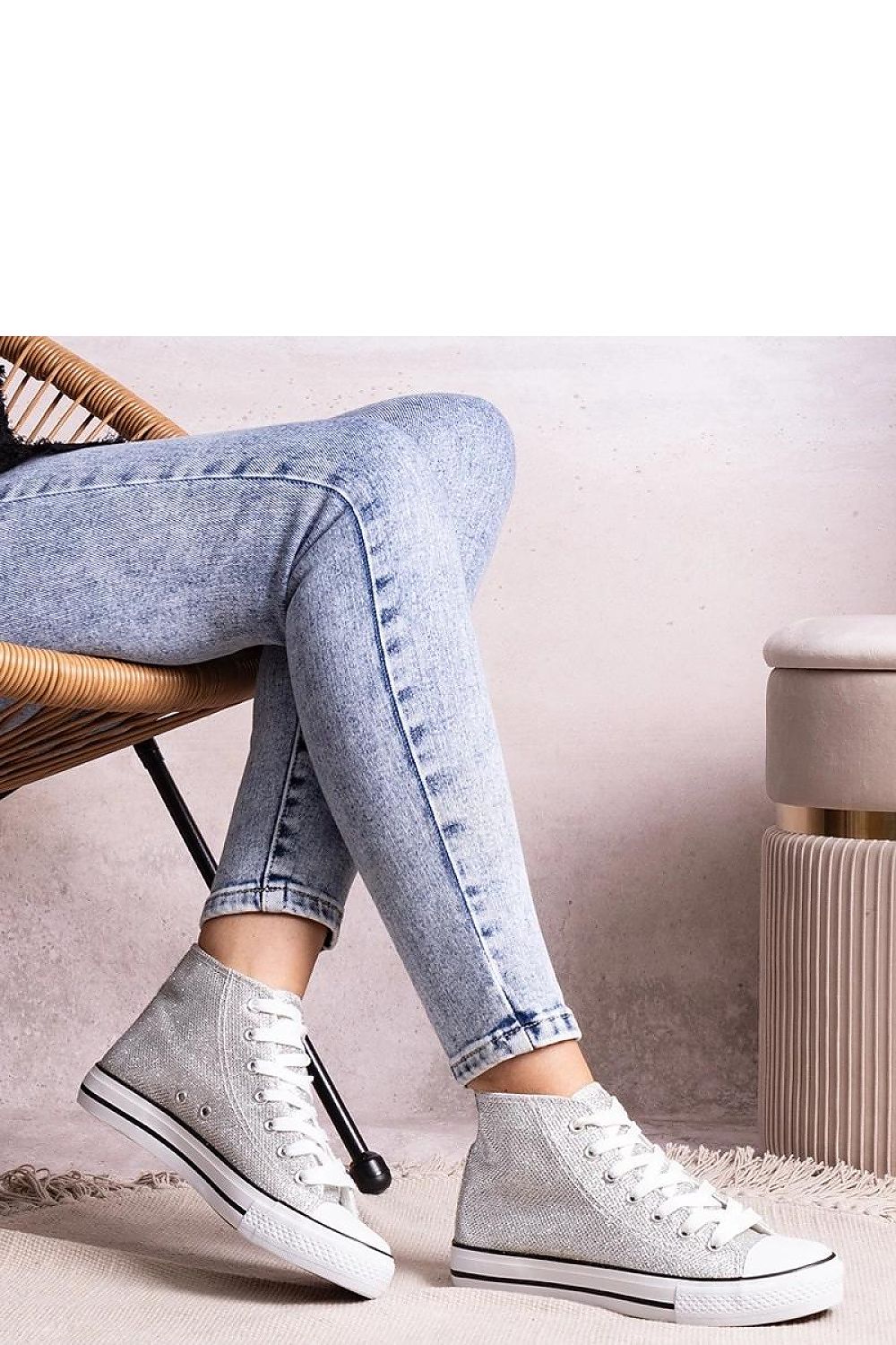 Sneakers model 207211 Solea