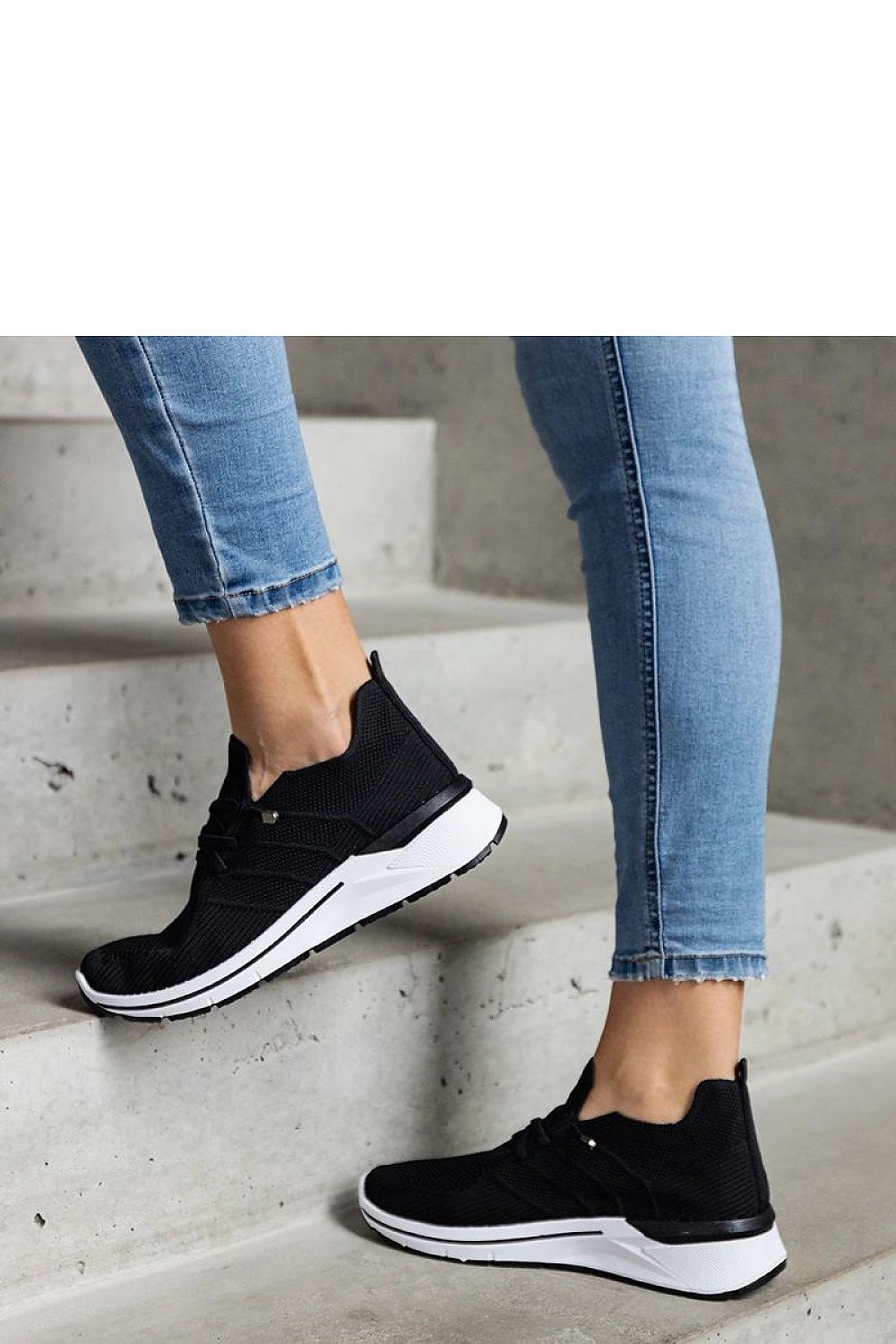 Sneakers model 207227 Solea