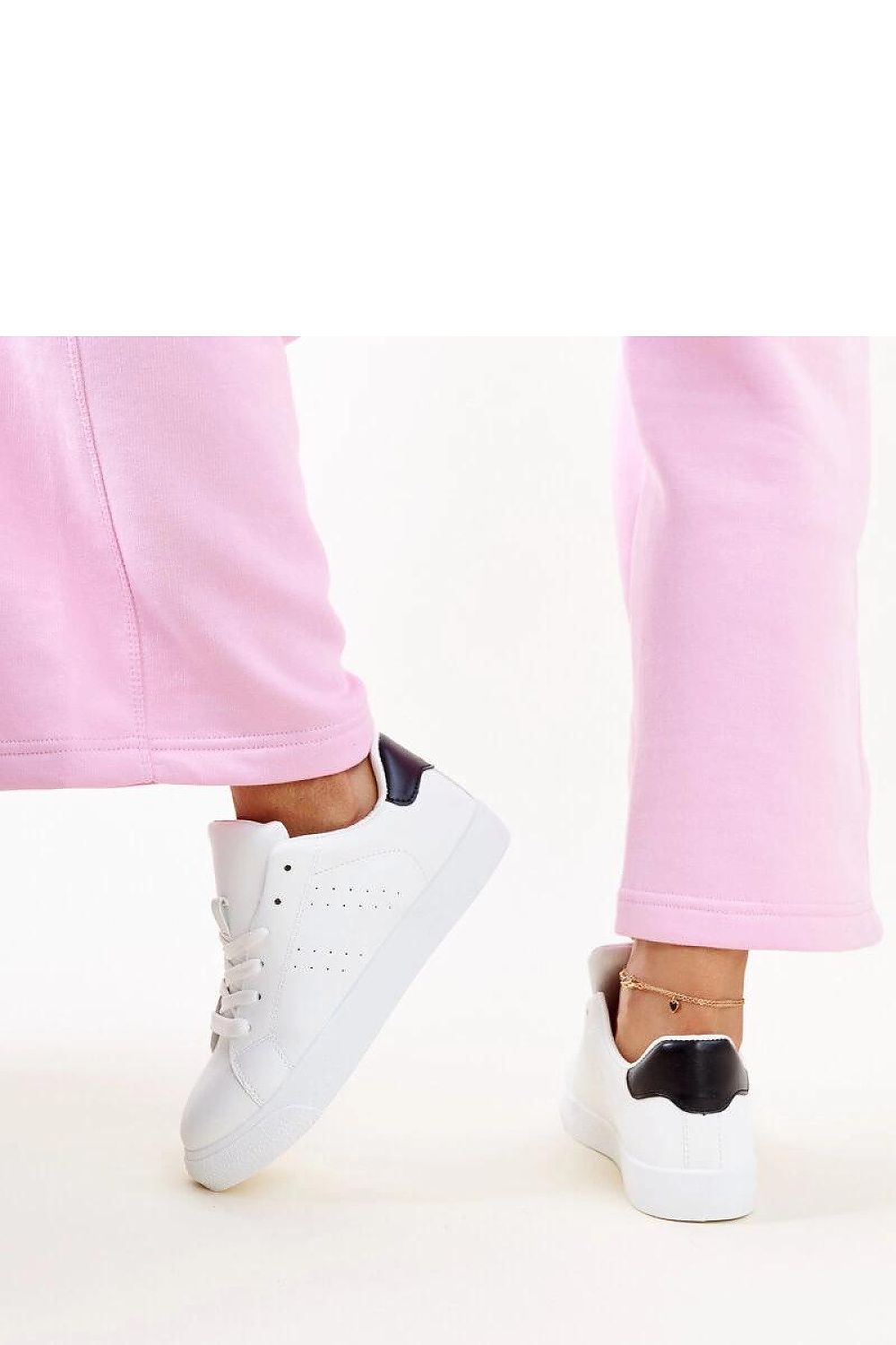 Sneakers model 207285 Solea