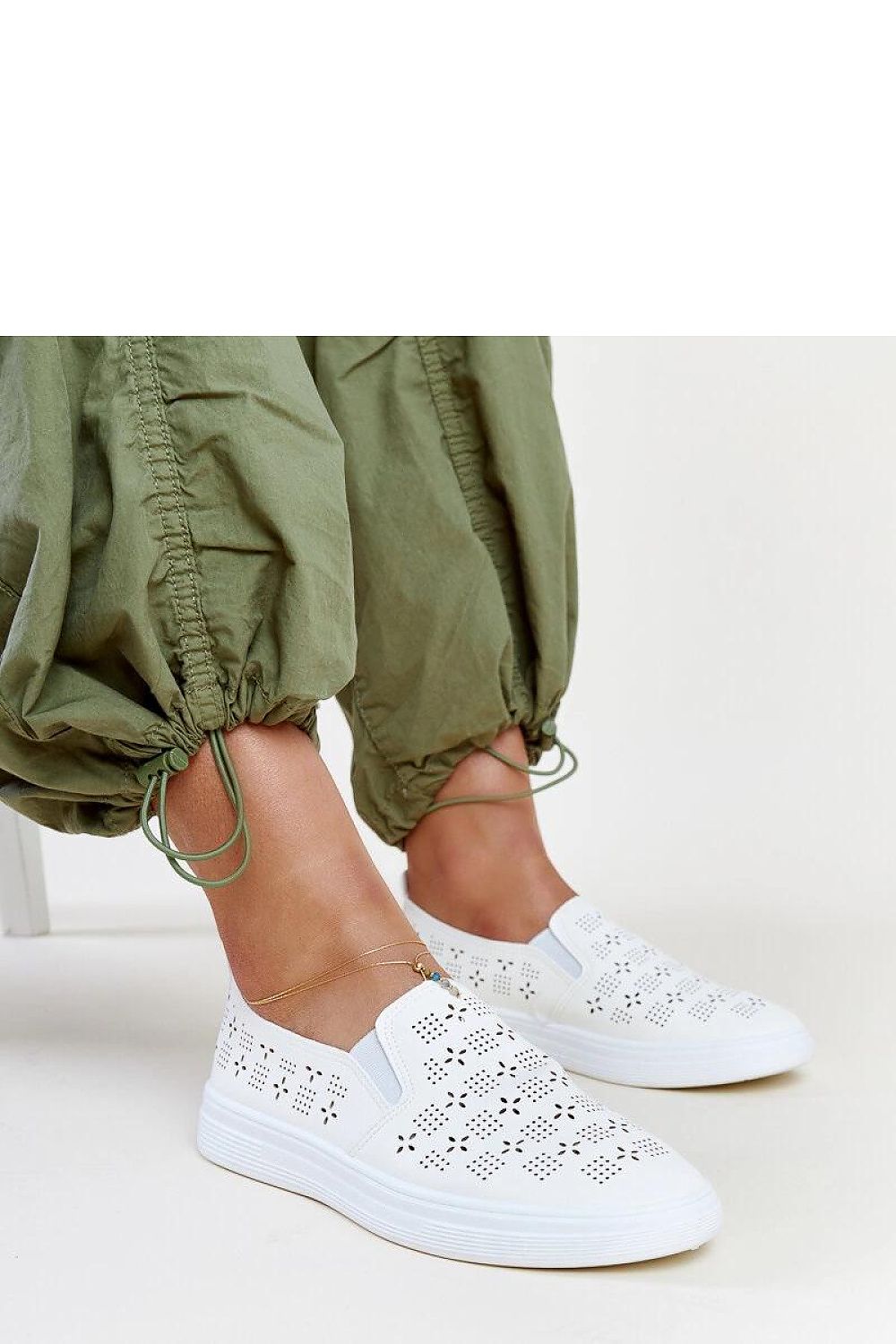 Sneakers model 207318 Solea