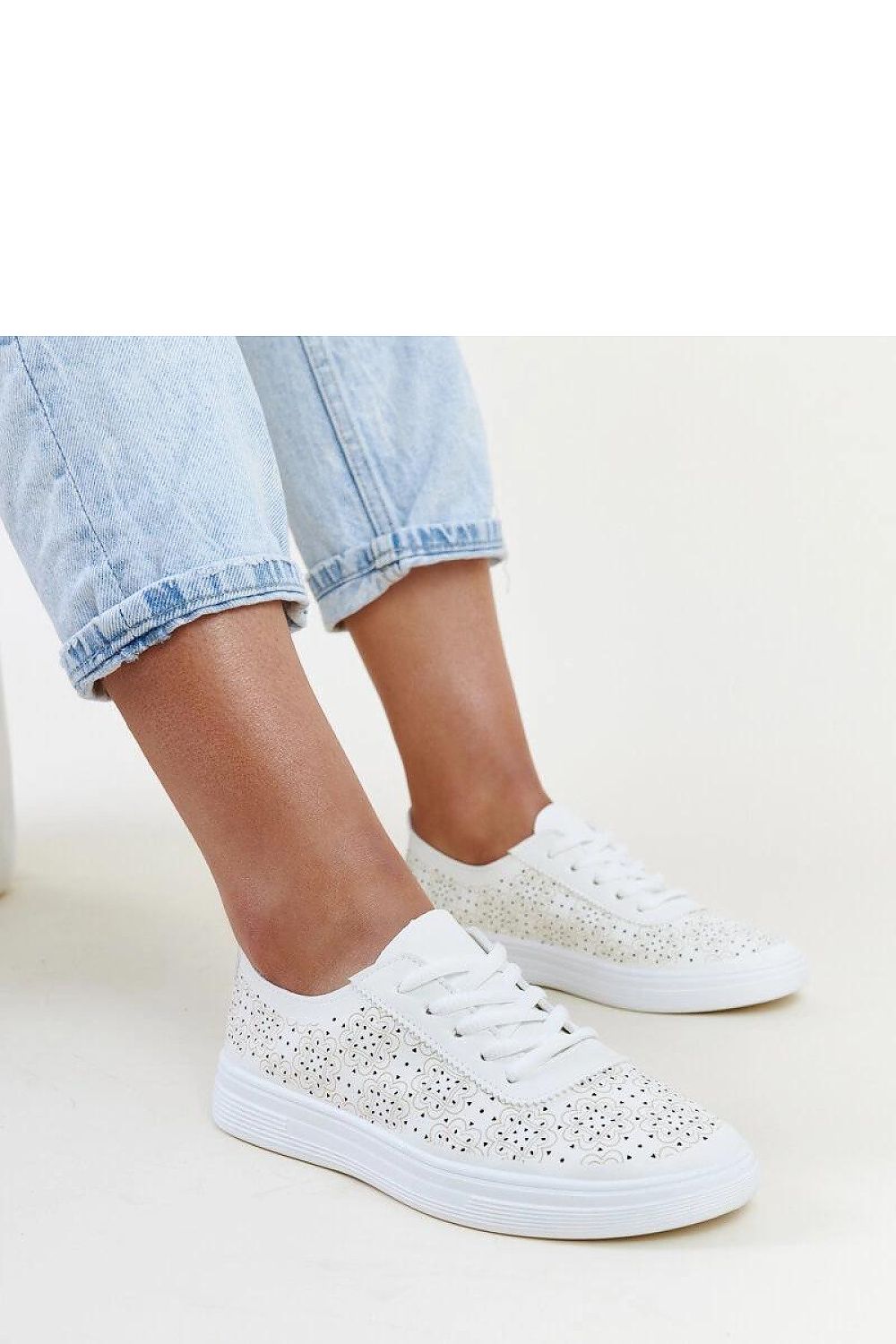 Sneakers model 207320 Solea