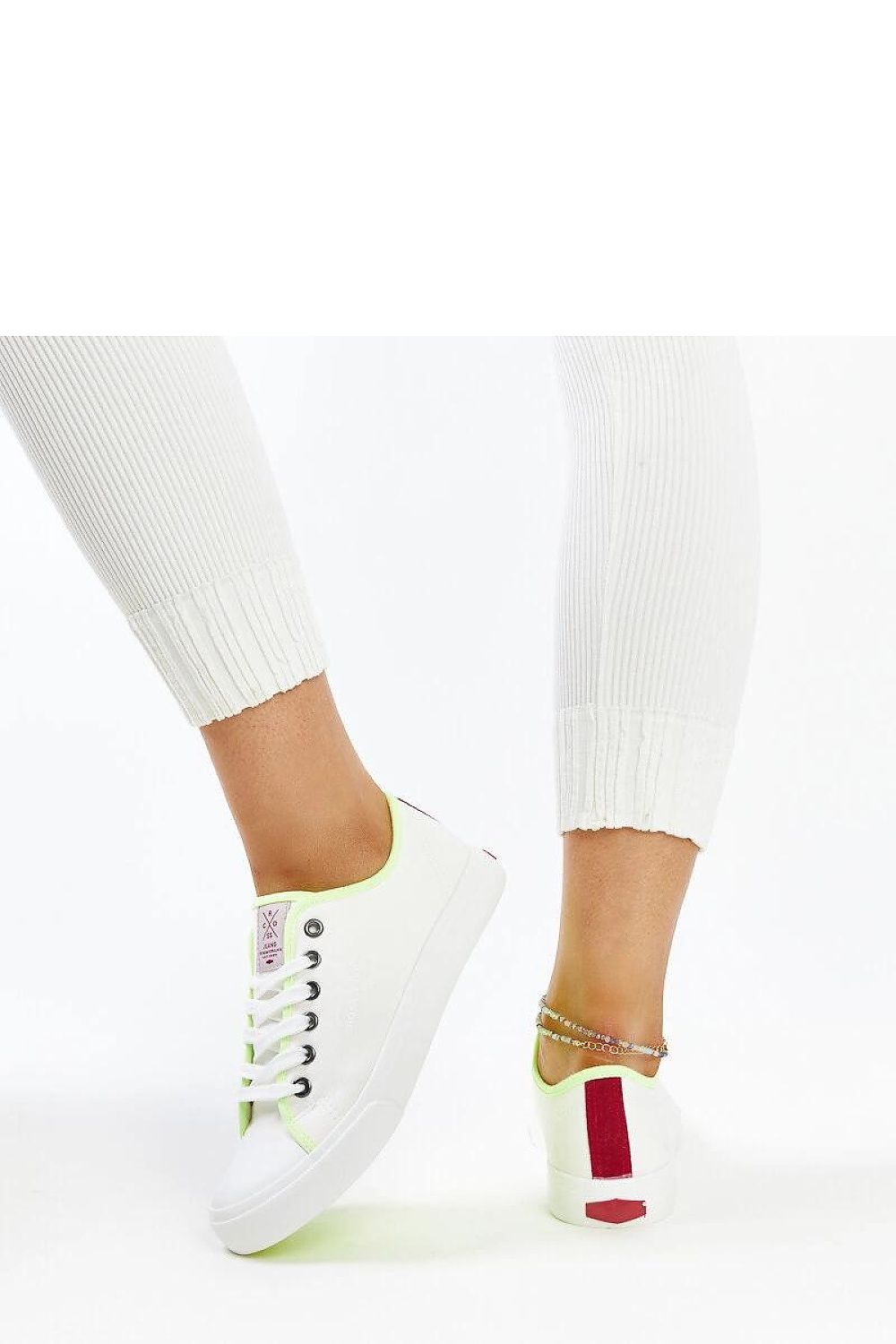 Sneakers model 207350 Solea