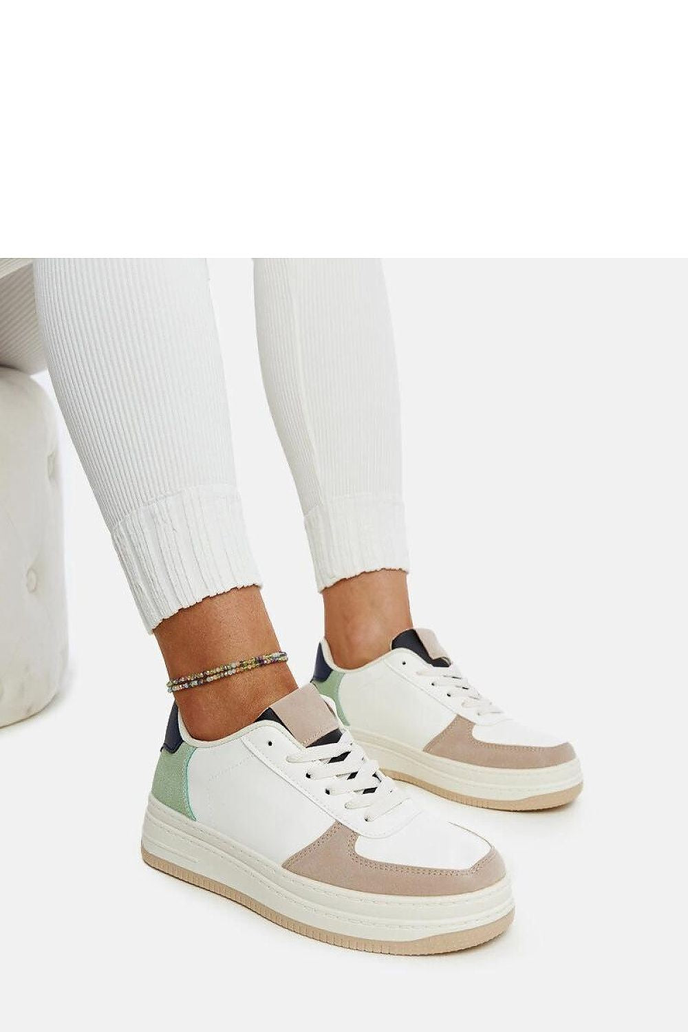 Sneakers model 207403 Solea