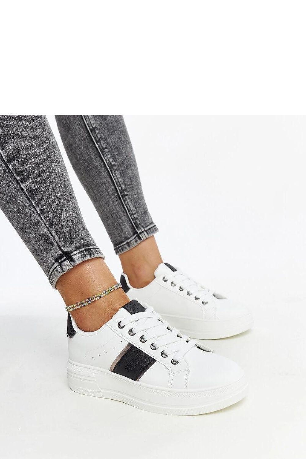 Sneakers model 207431 Solea