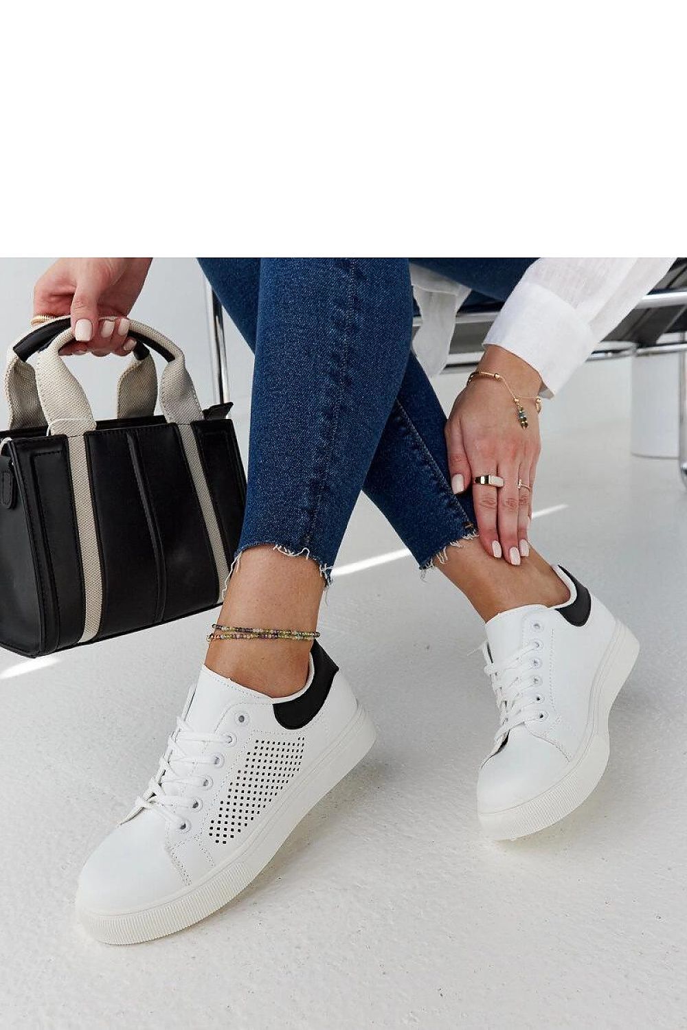 Sneakers model 207477 Solea