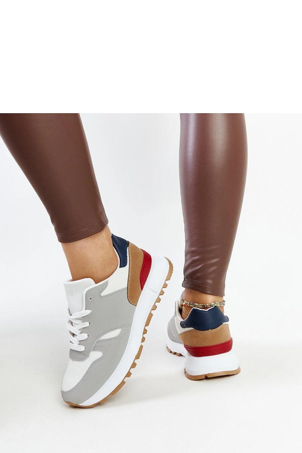 Sneakers model 207494 Solea